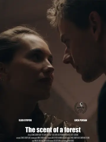 Poster to the movie "The scent of a forest" #1181410