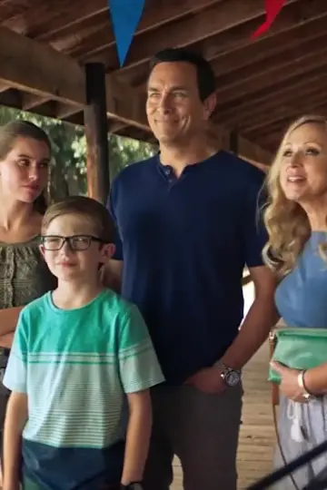 Poster to the movie "Family Camp" #398339