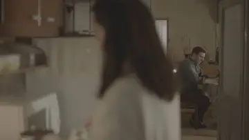 Backdrop to the movie "Hidden" #1356792