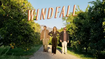 Backdrop to the movie "Windfall" #1061895