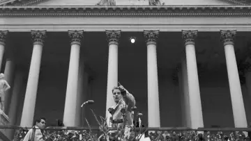 Backdrop to the movie "The Unelected Statesman" #1227857