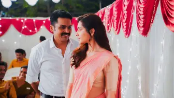 Backdrop to the movie "Sardar" #1635483