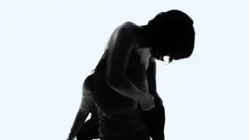 Backdrop to the movie "Under the Skin" #1231621