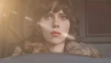 Backdrop to the movie "Under the Skin" #320426