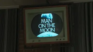 Backdrop to the movie "Fly Me to the Moon" #581080