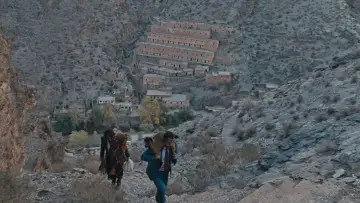 Backdrop to the movie "Deserts" #487456