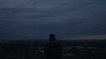 Backdrop to the movie "Of an Age" #1023841