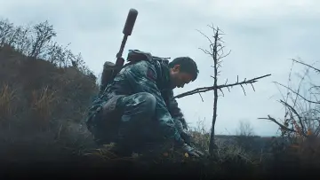 Backdrop to the movie "Sniper: The White Raven" #203844