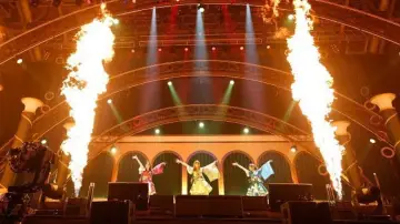 Backdrop to the movie "THE IDOLM@STER New Year Live!! Hatsuboshi Enbu" #1621661
