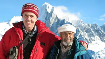 Backdrop to the movie "Apö Karim, Ambassadeur de l