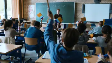Backdrop to the movie "The Teachers