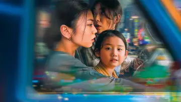 Backdrop to the movie "Left-Handed Girl" #1824617