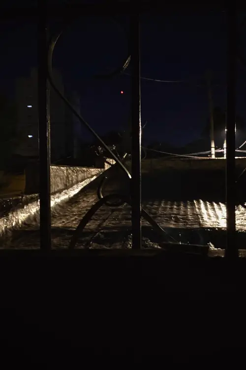 Movie poster "views smoking a cigarette at the window (with stealth)"