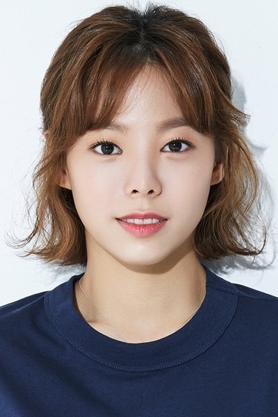 Photo Yoon Ji-won