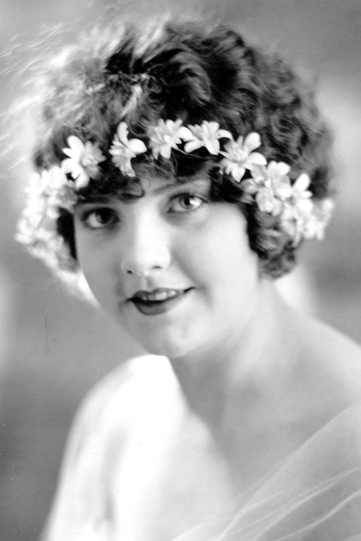 Photo Mildred June
