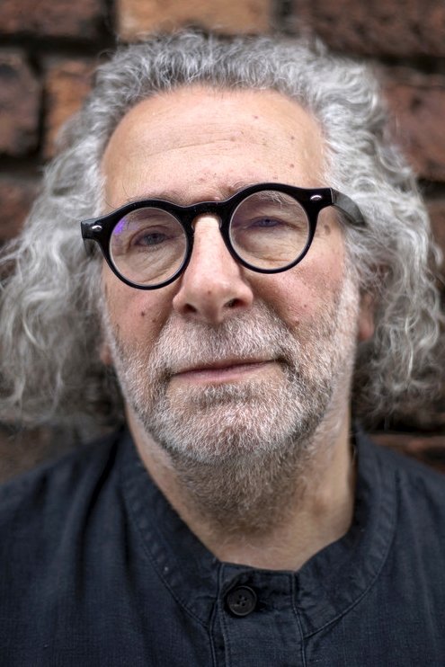 Photo Kevin Godley