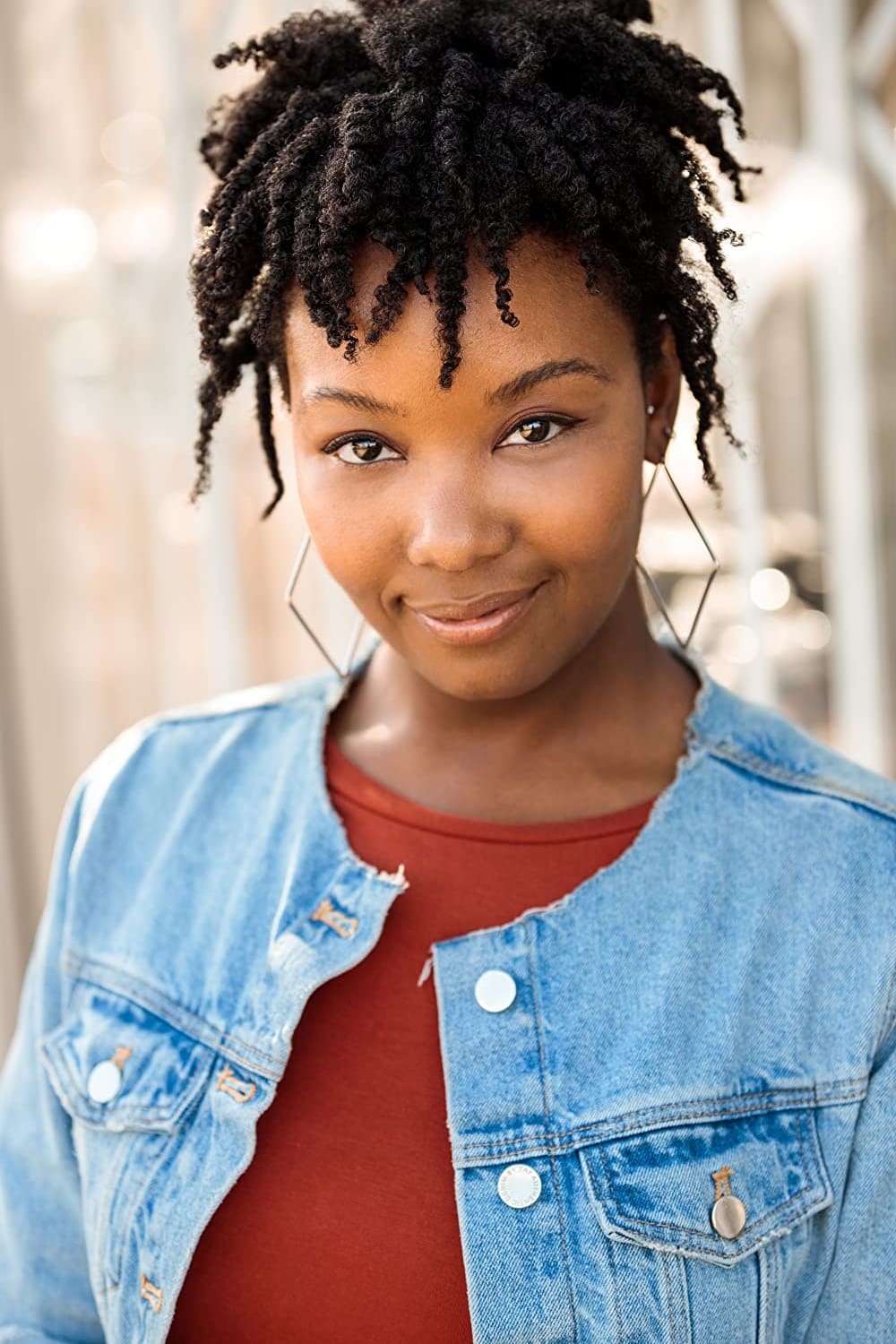 Photo Aisha Holden