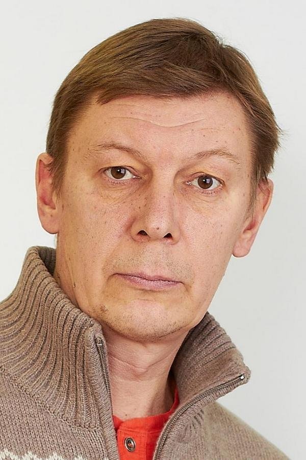 Photo Konstantin Pokhmelov