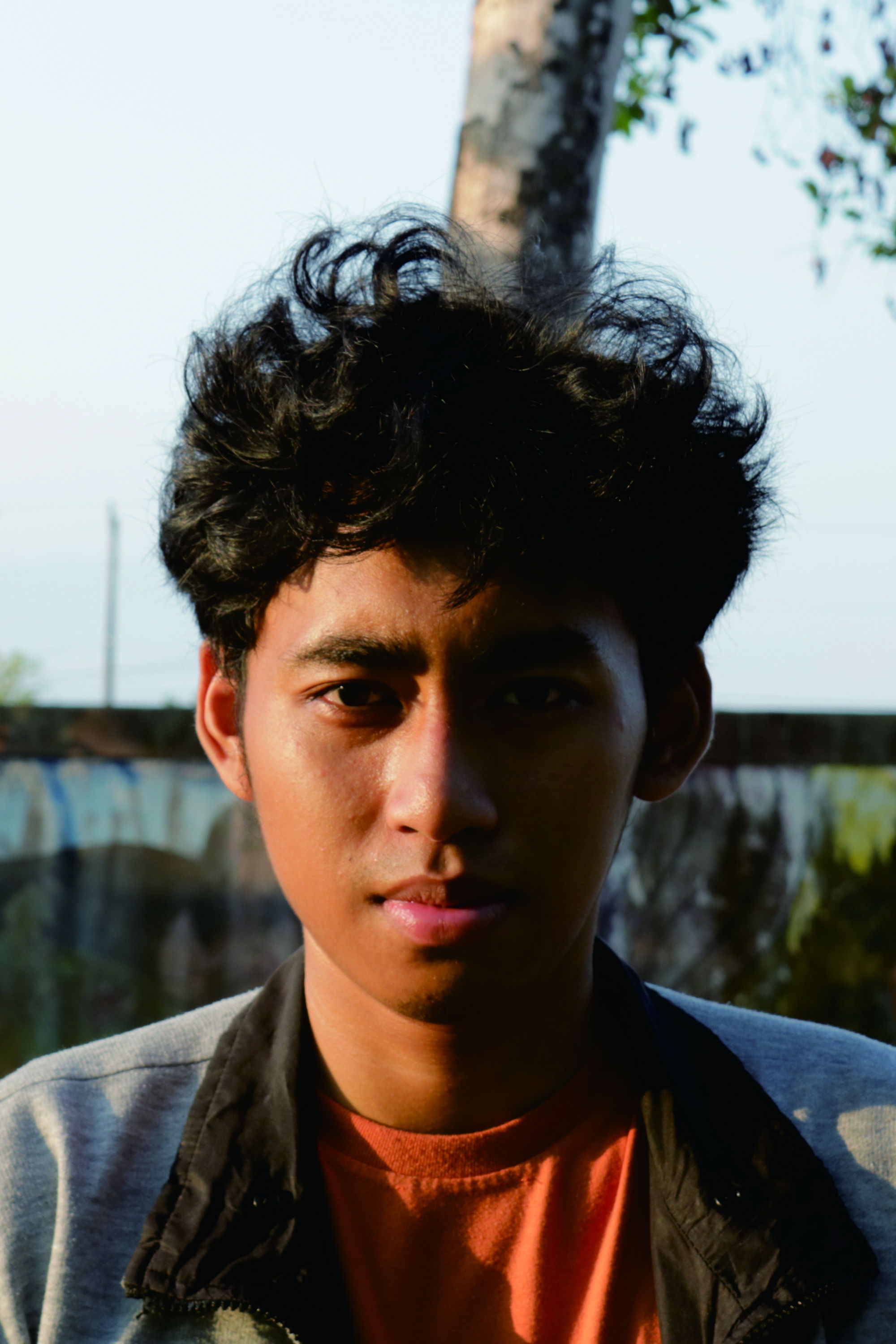 Photo embunpagi filosofi bumi raya