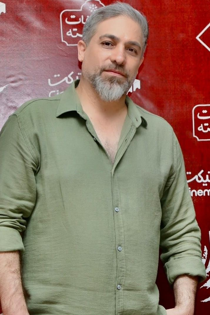 Photo Shahram Asadzadeh