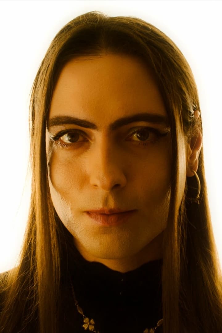 Photo Sepand Mashiahof