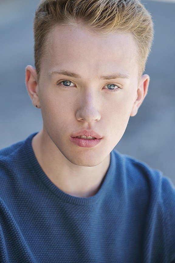 Photo Luke Avoledo