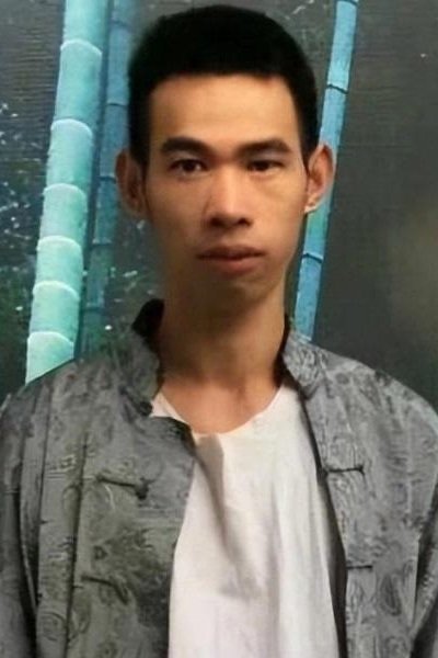 Photo Mo Zonglong