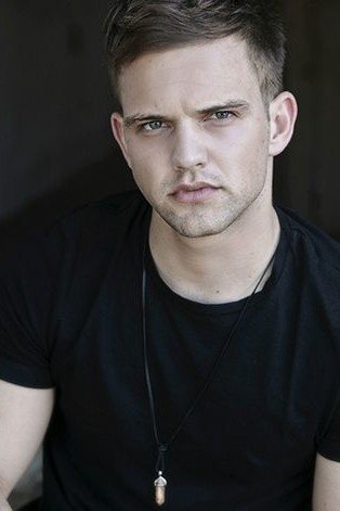 Photo Shaun Chad Smit