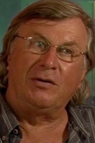 Photo Michael E. Briant