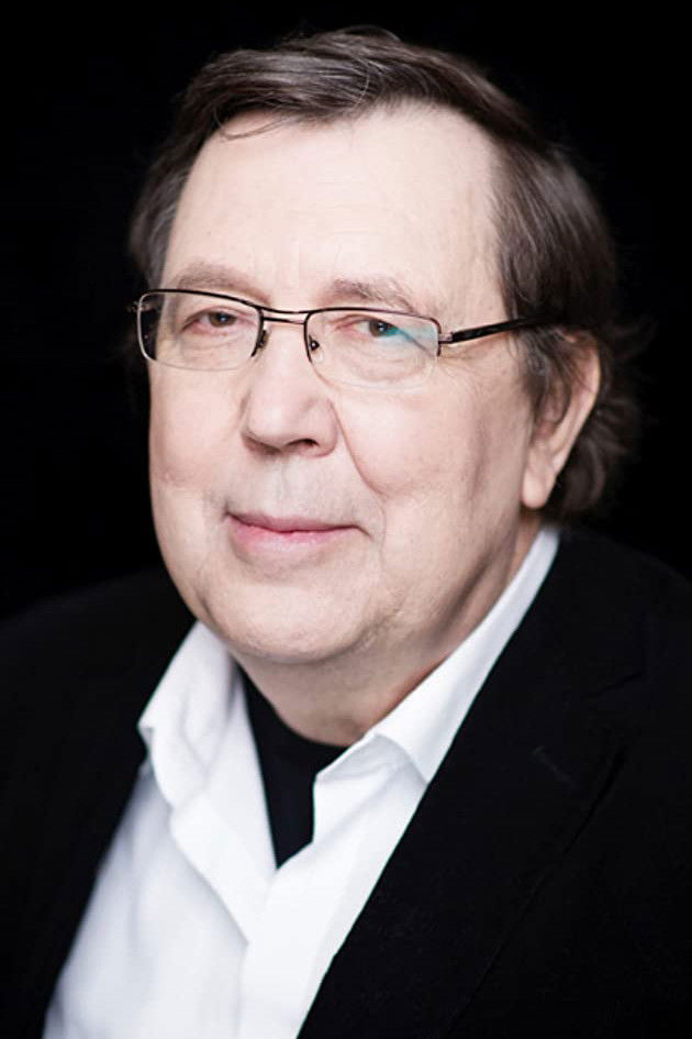 Photo Maciej Wojtyszko