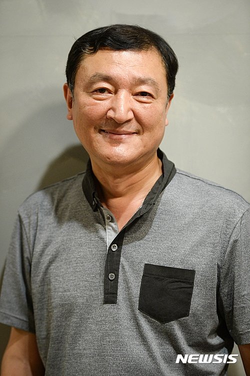 Photo Koh In-bae