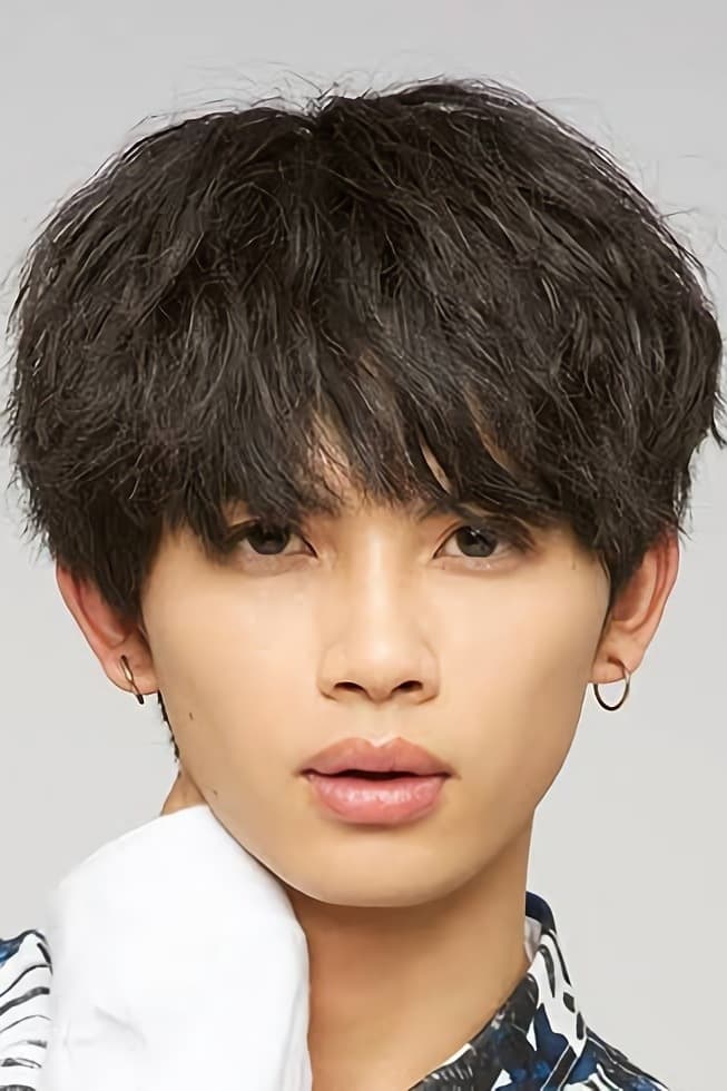 Photo Naoya Kusakawa