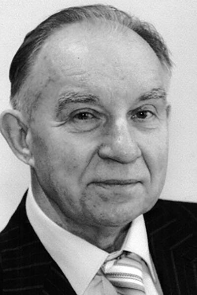 Photo Valeri Kremnyov