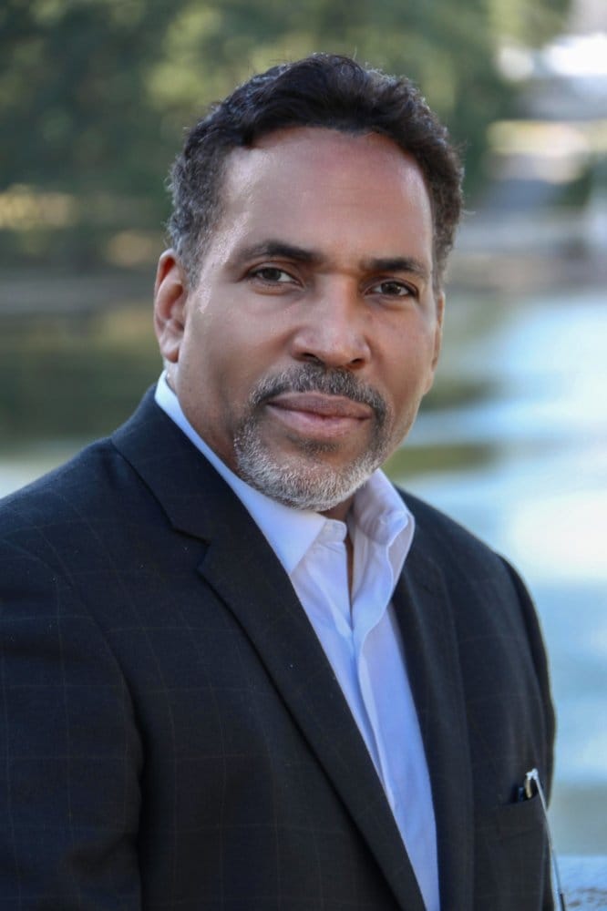 Photo Gary A. Jones