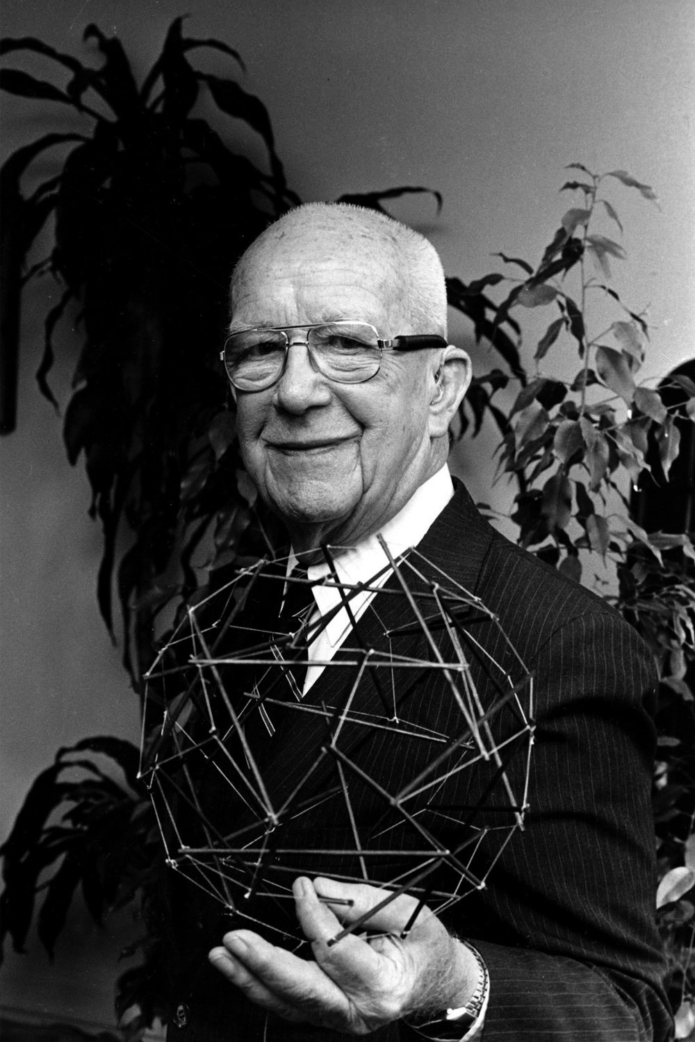 Photo Buckminster Fuller