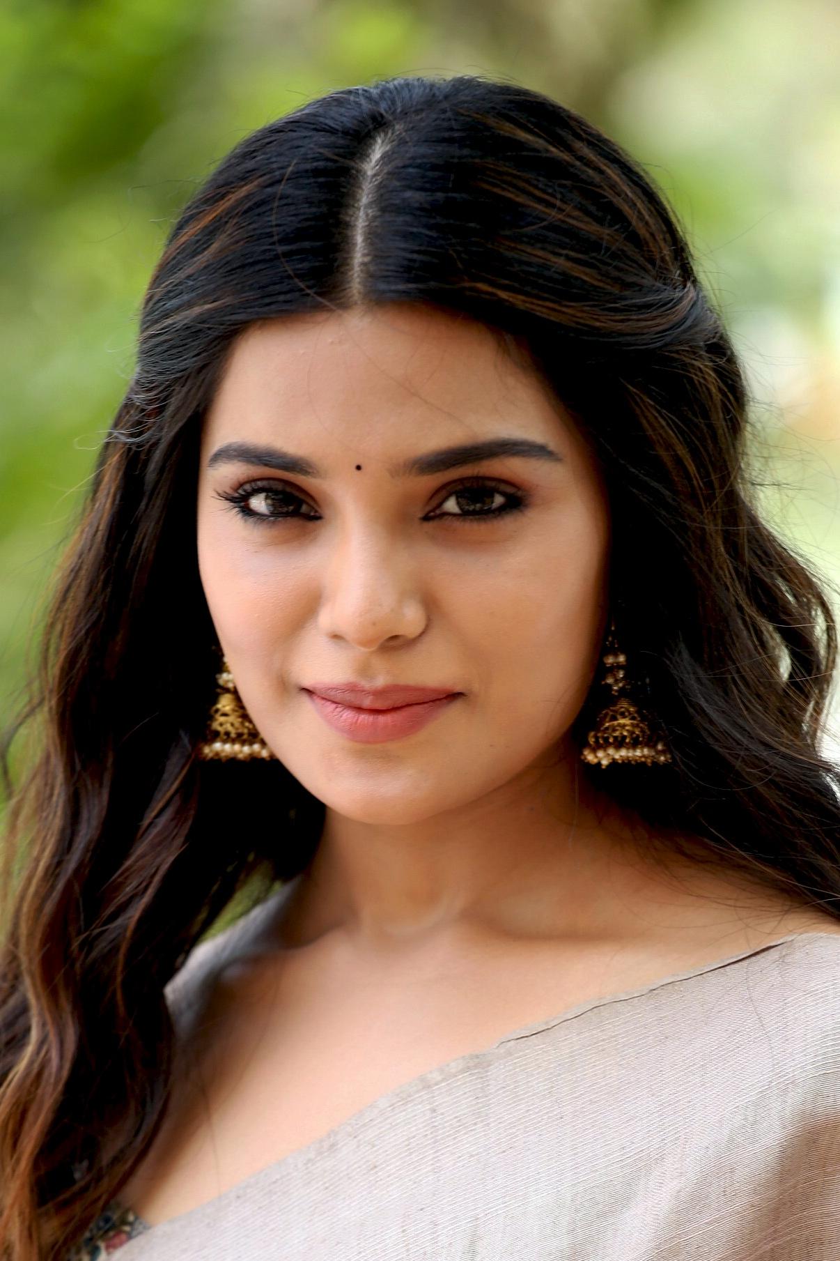 Photo Aathmika