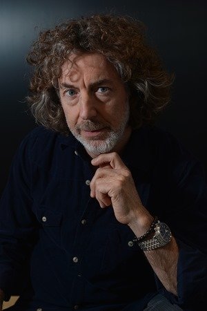 Photo Simon Phillips