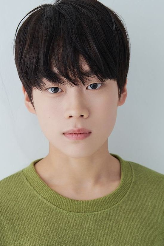 Photo Choi Hyeon-jin