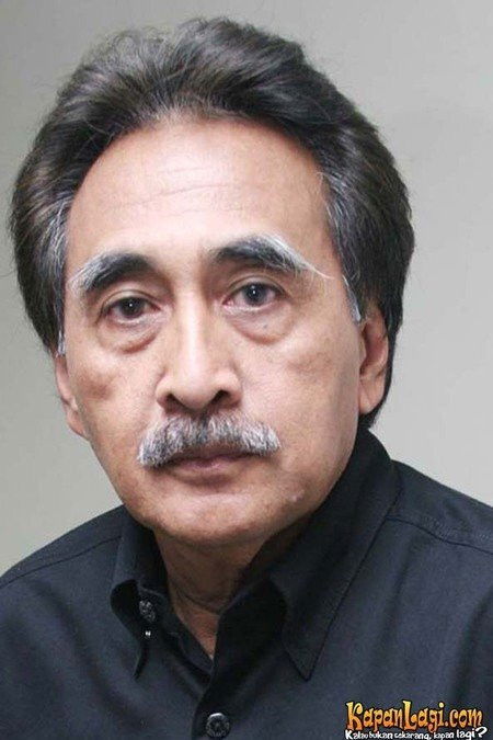 Photo Sophan Sophiaan