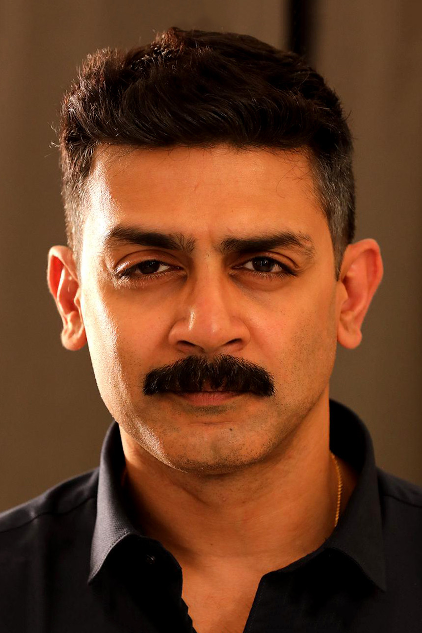 Photo Raghu Mukherjee