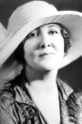 Photo Mabel Van Buren
