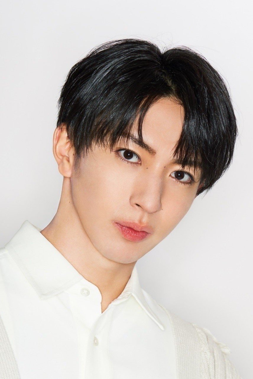 Photo Yunosuke Matsushima