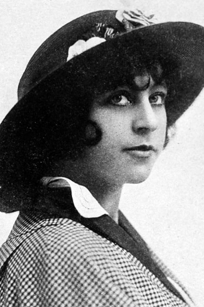 Photo Charlotte Burton