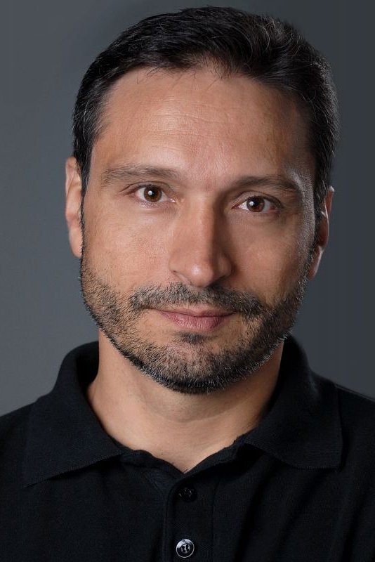 Photo Zsolt Bogdán