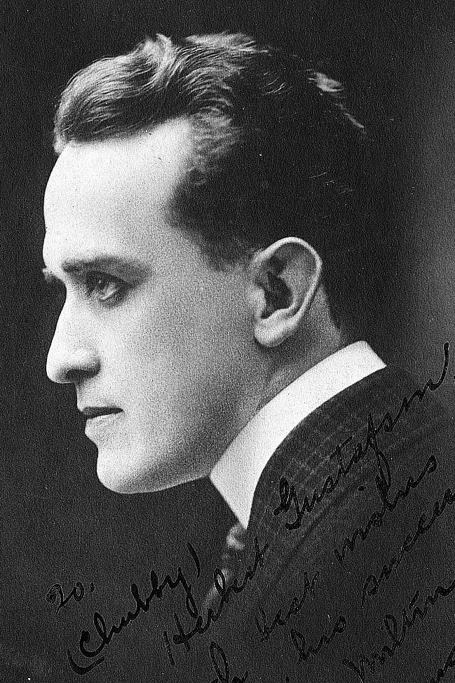 Photo John A. Milton