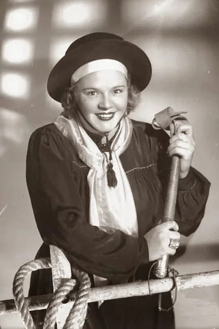 Photo Azucena Maizani