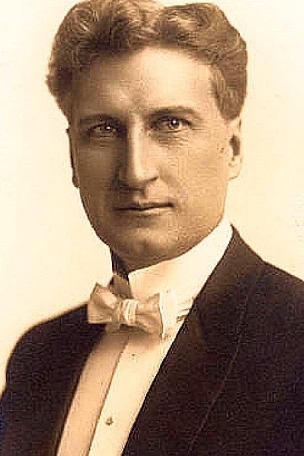 Photo J. Frank Burke