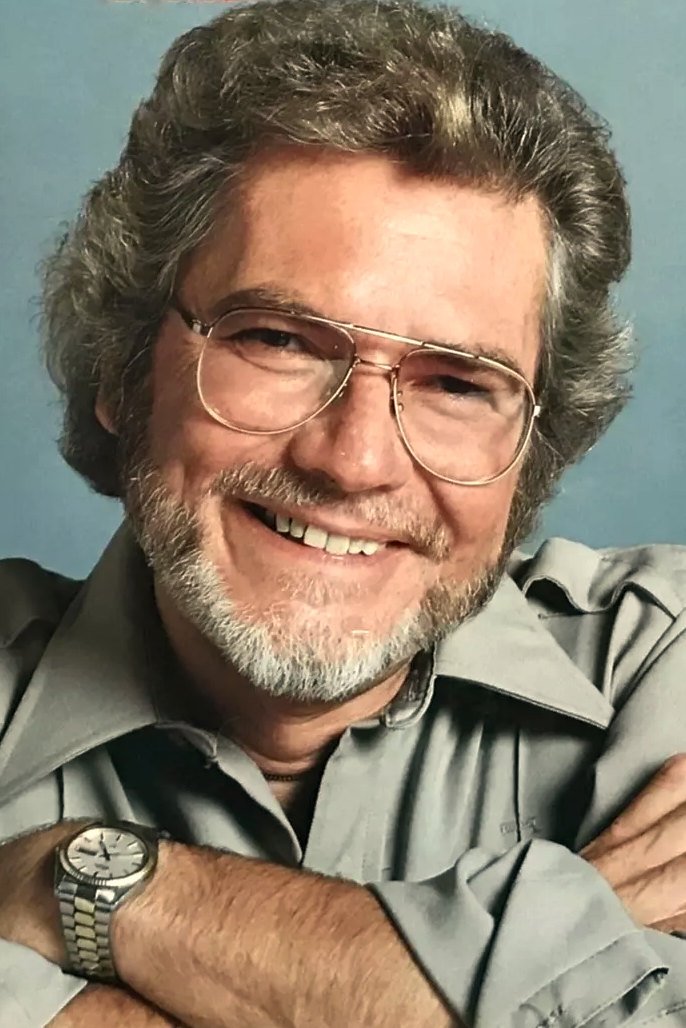 Photo Lew DeWitt