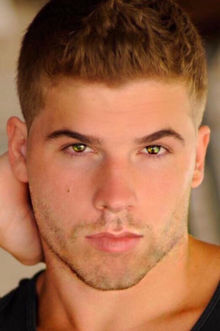 Photo Casey Sullivan