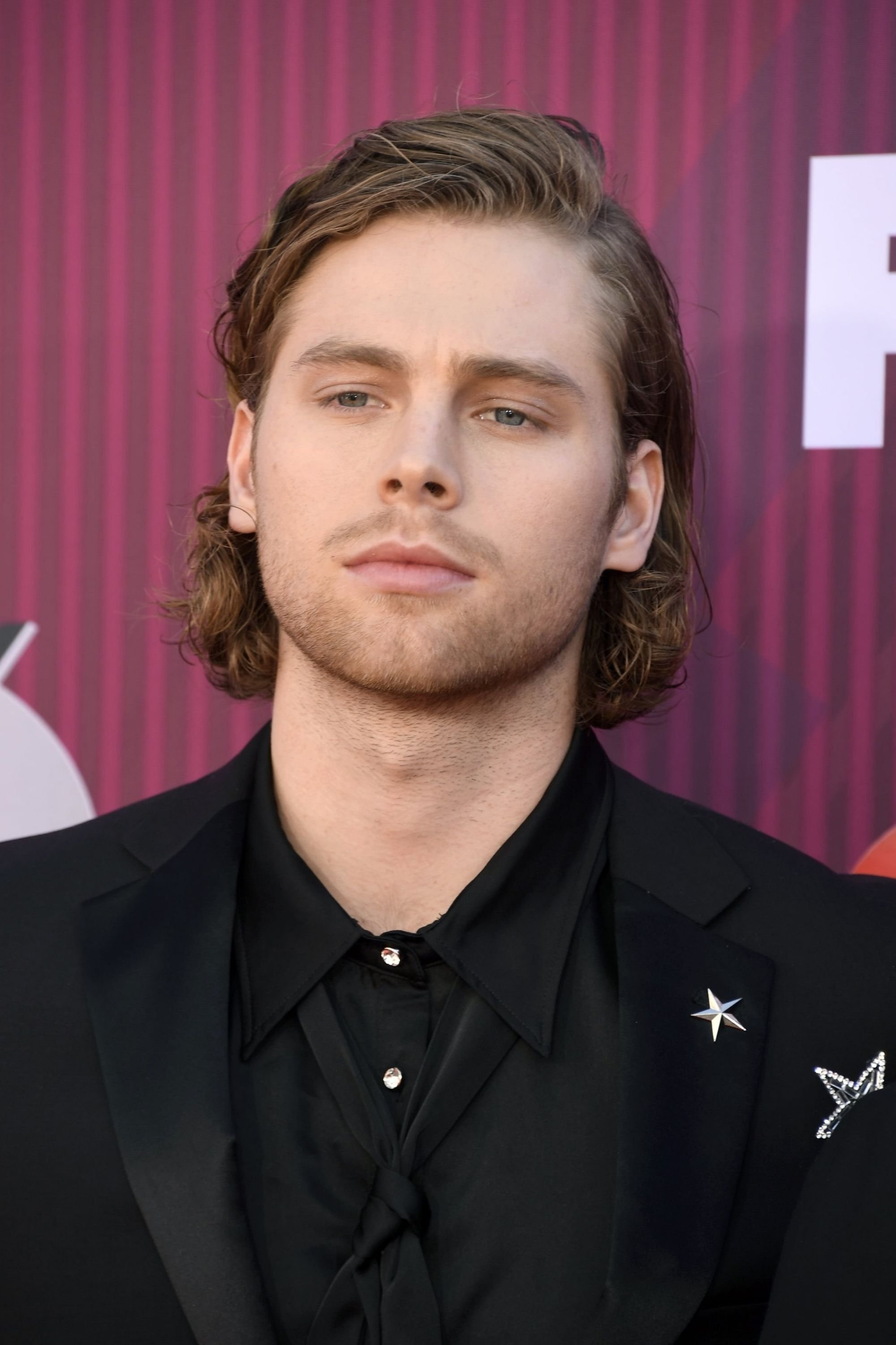 Photo Luke Hemmings